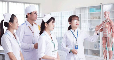 Thông báo tổ chức các lớp bồi dưỡng cấp chứng chỉ theo tiêu chuẩn chức danh  nghề nghiệp viên chức chuyên ngành y tế, khóa khai giảng ngày 17/02/2025